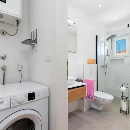 アパート Family-friendly With Swimming Pool Mastrinka, Ciovo - 23984 *