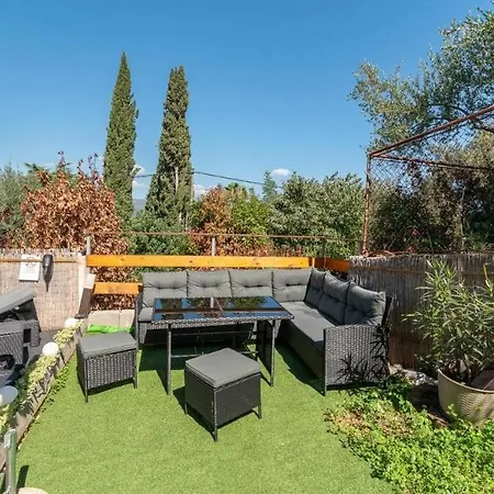 Apartment Family-friendly With Swimming Pool Mastrinka, Ciovo - 23984 *